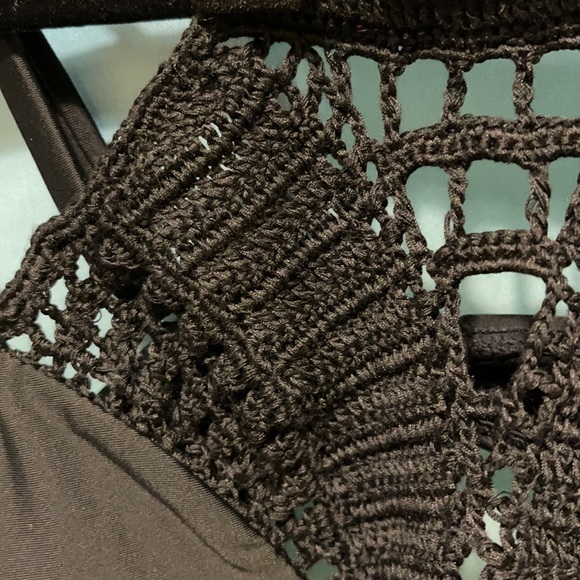 NWOT Xhilaration crochet detail tankini top SZ LG - Picture 3 of 7